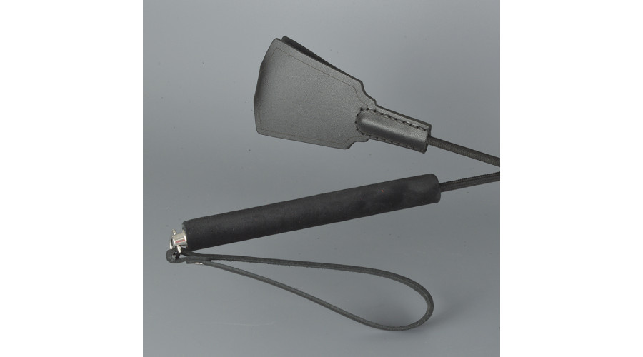 Стек с фигурным шлепком